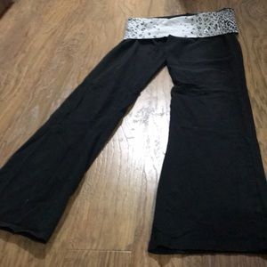 Pink yoga pant size large black